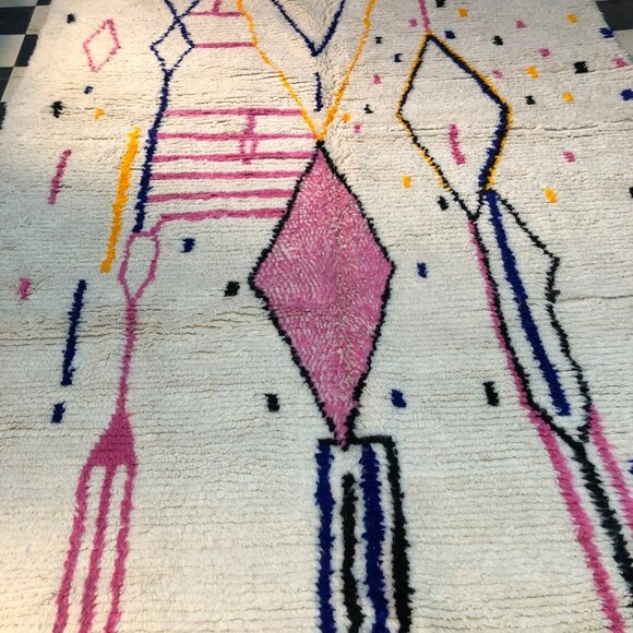 Azilal Handmade Moroccan Rug - 9'.8"x6'.6" - Berber Carpet - Picture 2 of 5